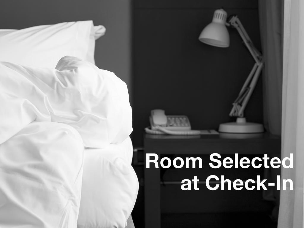 Anaheim Camelot Inn & Suites Rom bilde