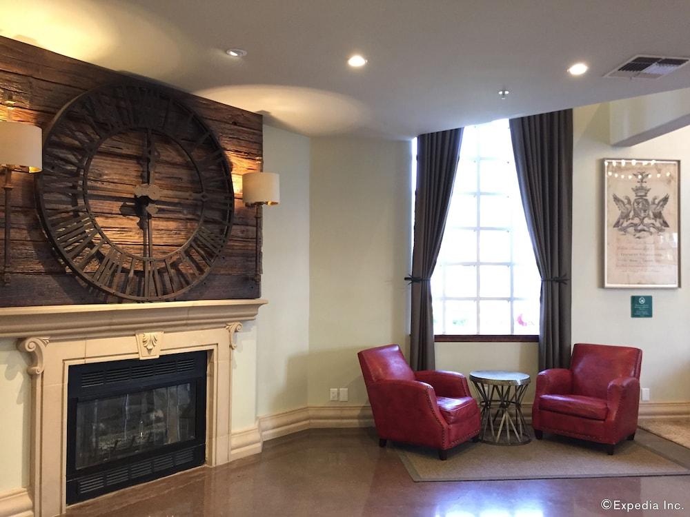 Anaheim Camelot Inn & Suites Eksteriør bilde
