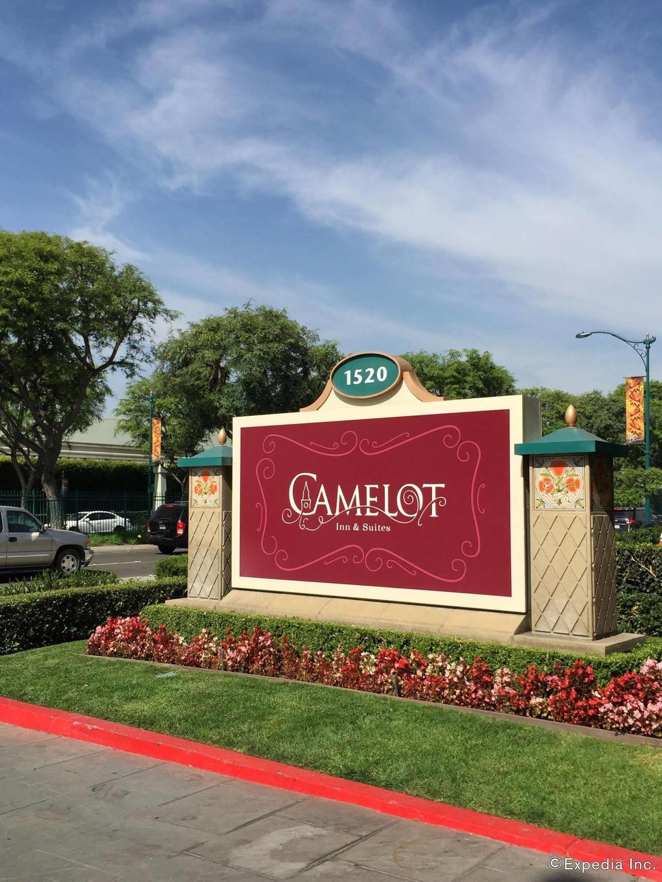 Anaheim Camelot Inn & Suites Eksteriør bilde